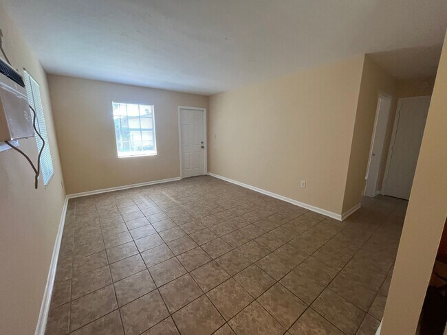 Foto del edificio - Balsamo Trust 182