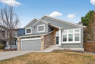 Building Photo - 5559 Wickerdale Ln