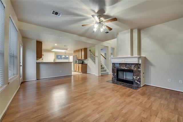Foto principal - 2429 Ravenhurst Dr