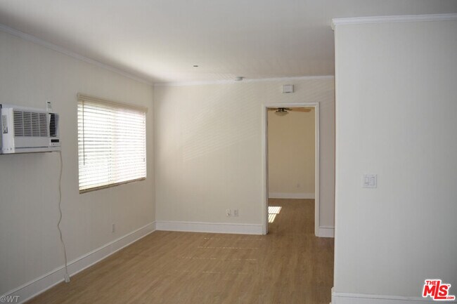 Foto del edificio - 4560 60th St