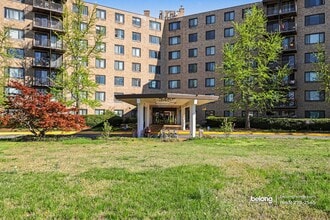 Building Photo - 3450 Toledo Ter