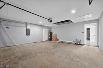 Building Photo - 3211 43rd St SW