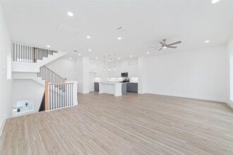 Building Photo - 2107 Holman St