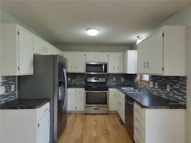Foto del edificio - 7192 Mourning Dove Rd