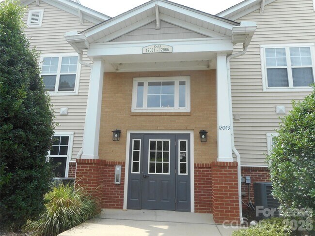Foto del edificio - 12057 Copper Mountain Blvd