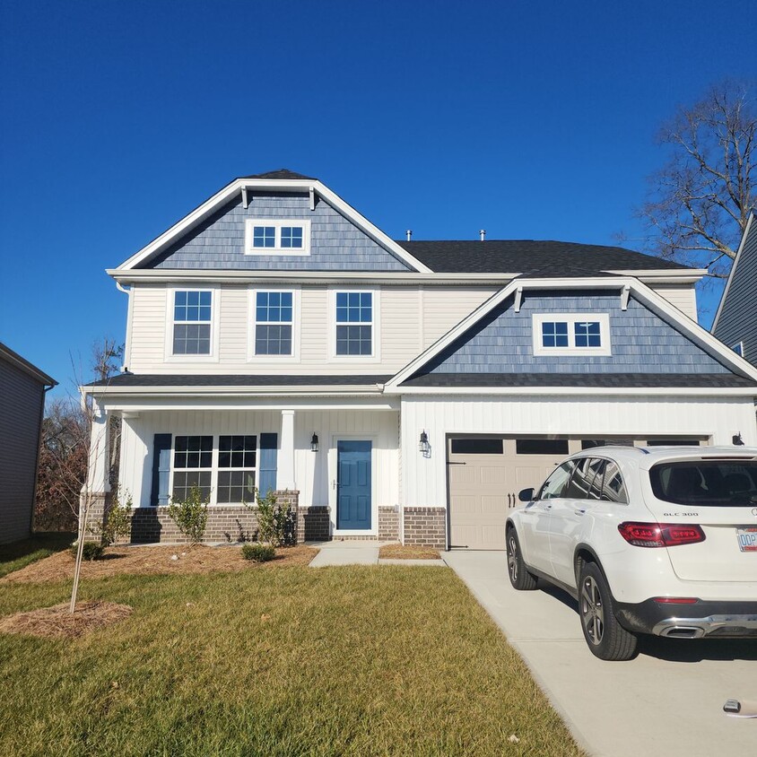 Foto principal - NEW HOUSE For Rent in High Point!