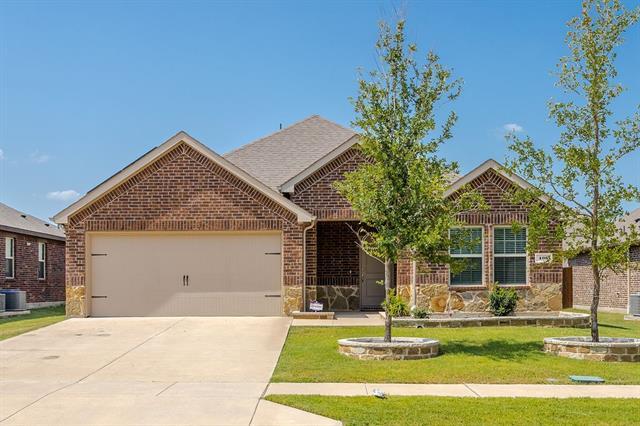Foto principal - 406 Saddle Club Way