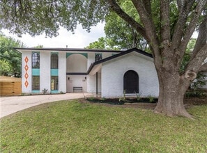 Street View, sadly the big tree died this year - 1403 Fairfield Dr