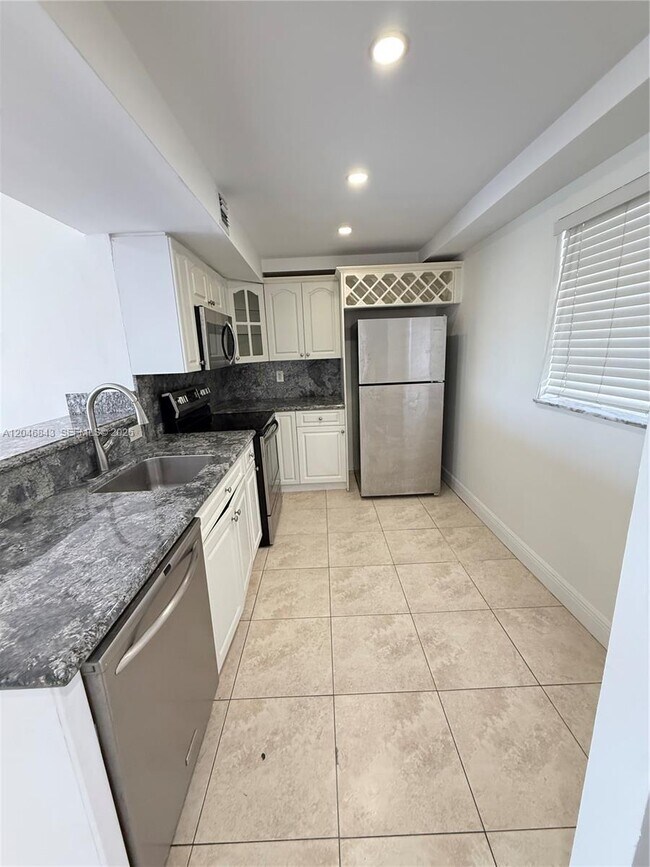 Foto del edificio - 14155 SW 87th St