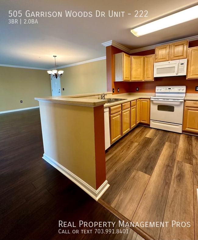 Building Photo - 505 Garrison Woods Dr