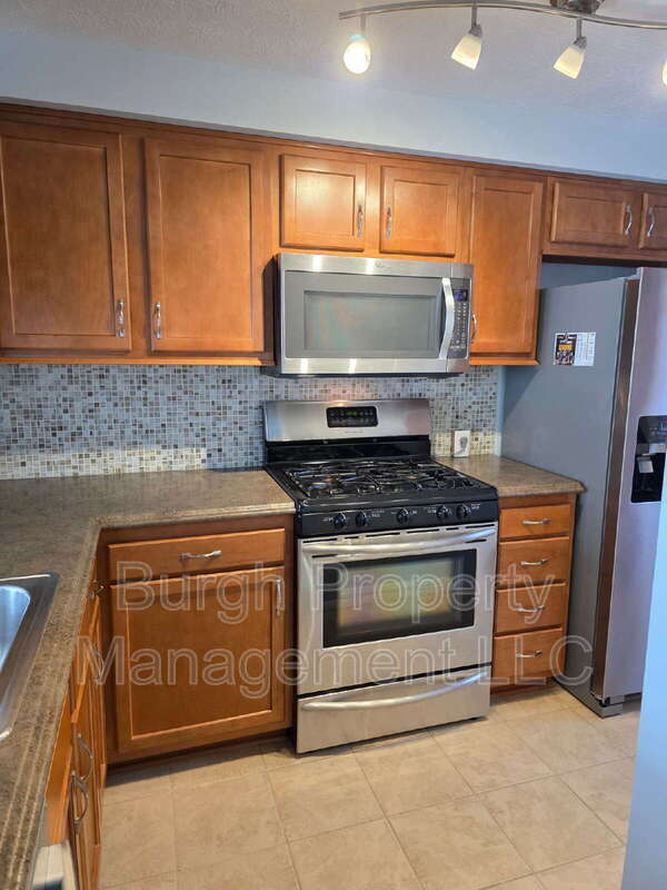 Foto del edificio - 373 Scott Ln