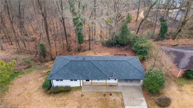 Building Photo - 1506 Vine St NE