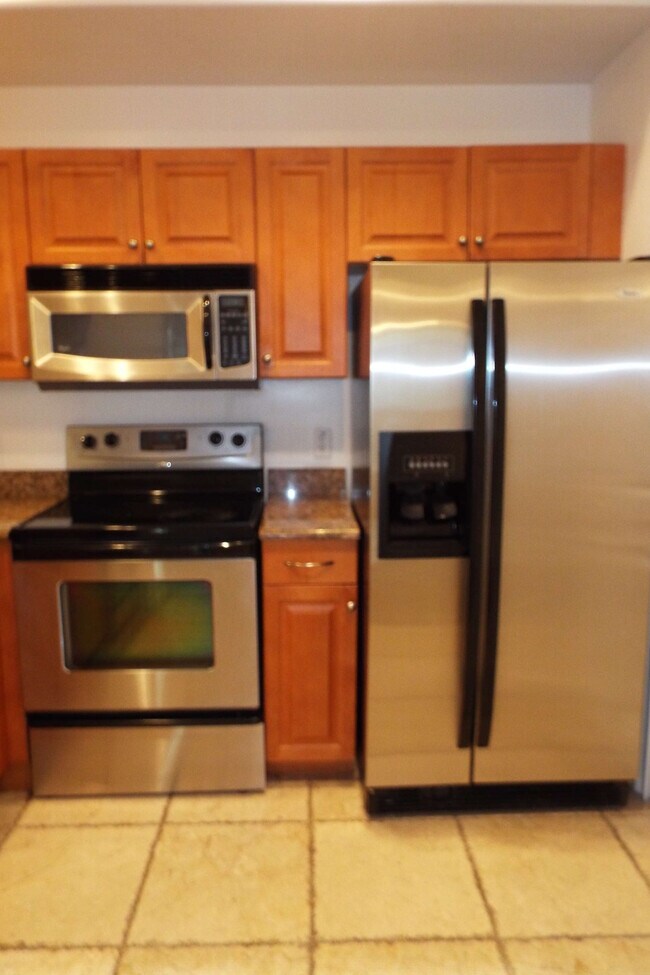 Building Photo - 13141 Bella Casa Cir