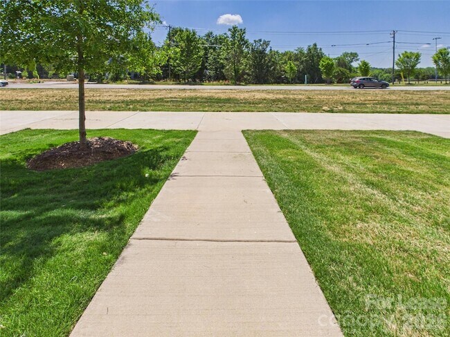 Foto del edificio - 1244 Newell Towns Ln