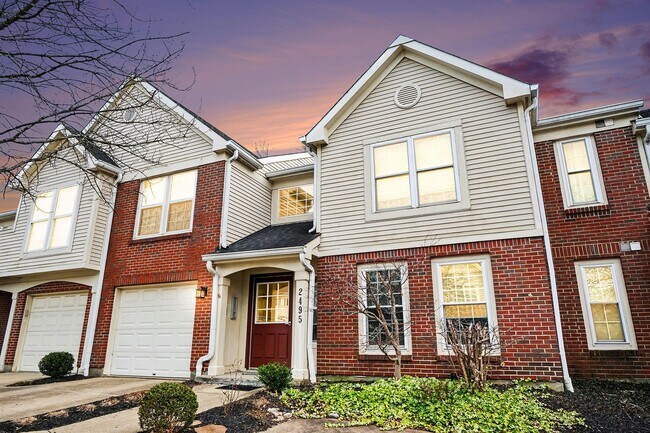 Building Photo - 2495 Fountain Pl