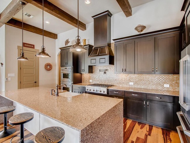 Building Photo - 5033 Diamante Dr