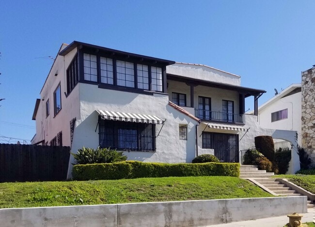 Foto del edificio - 3919 W 27th St