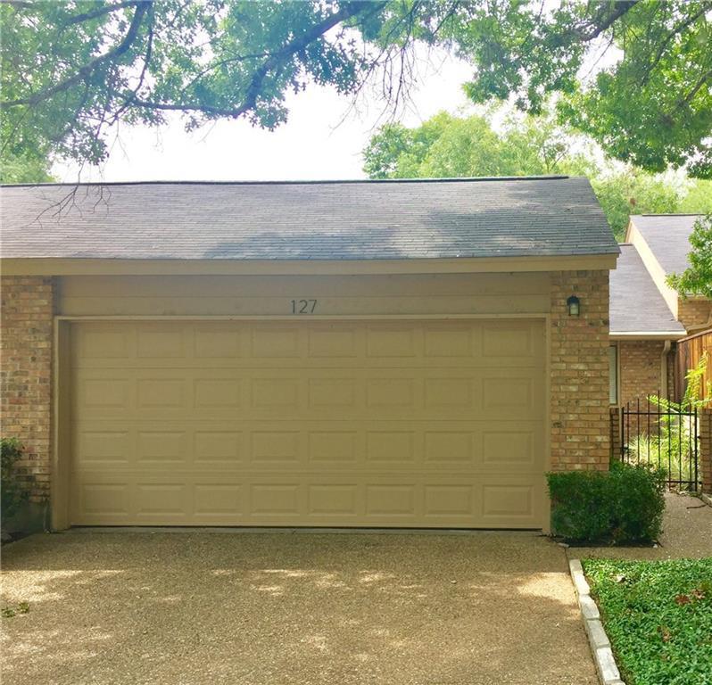 Foto principal - 7211 Lakewood Dr