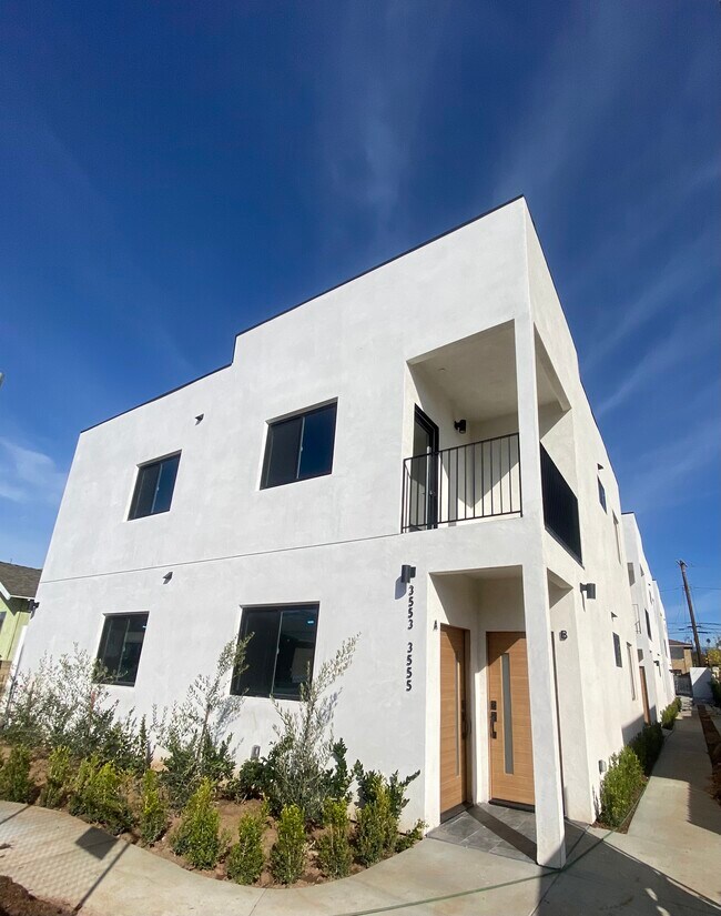 modern Building - 3553 Percy St