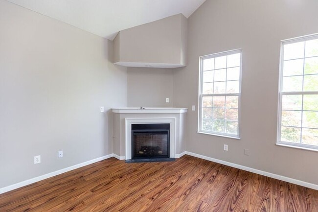 Foto del edificio - 1567-1569 Glenn Avenue