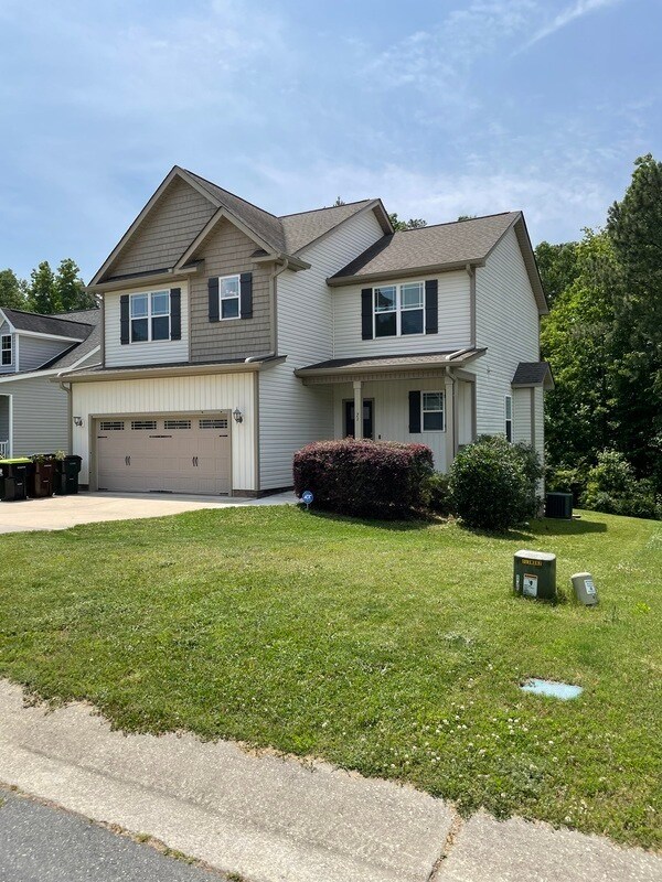 Building Photo - 71 Wood Green Dr