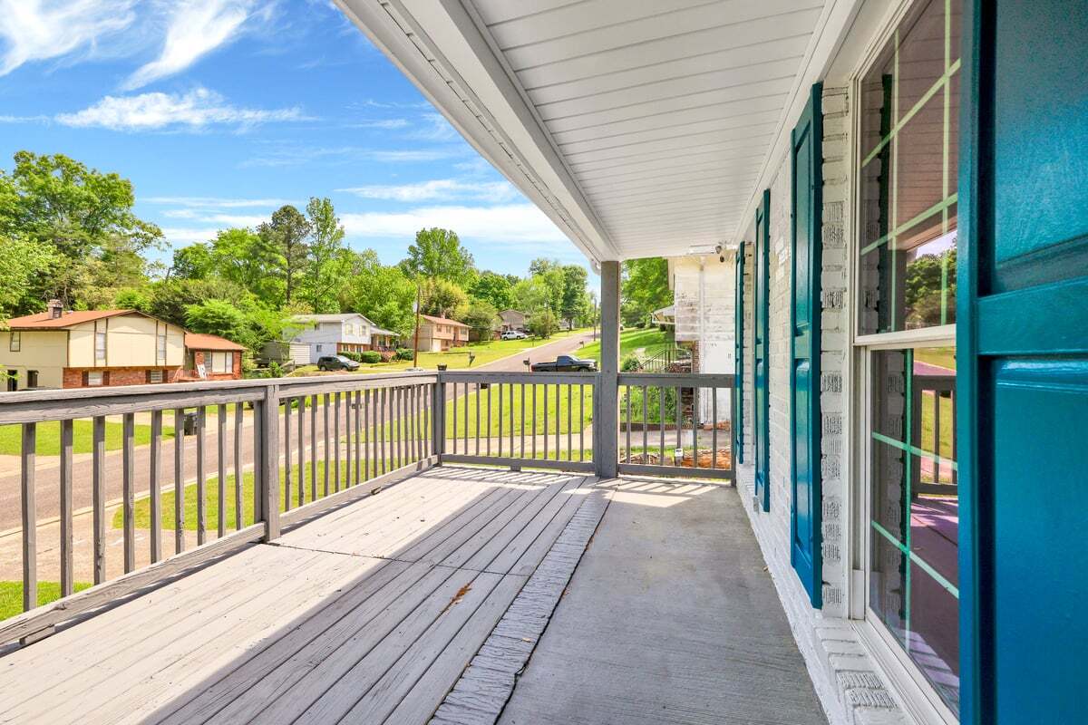 Foto del edificio - 801 Country View Ct