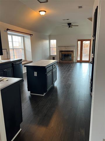 Foto del edificio - 2671 Creekside Way
