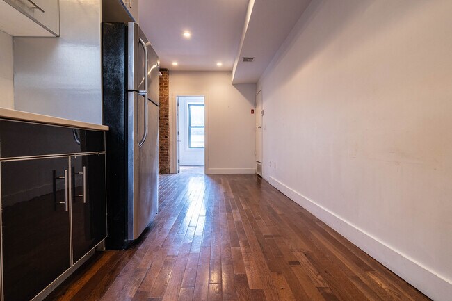 Building Photo - 625 Sterling Pl