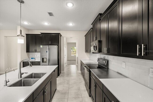 Foto del edificio - 2357 Camden Park Ave