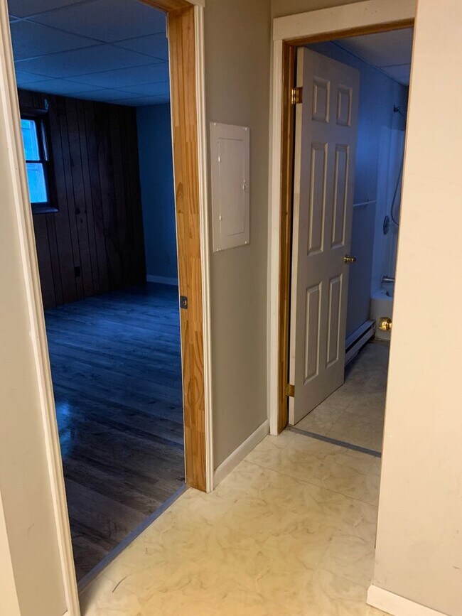 Foto del edificio - Beautiful 3 bdrm Home! Double Lot!