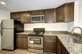 Building Photo - 4 br, 2.5 bath House - 9271 Chadburn Place