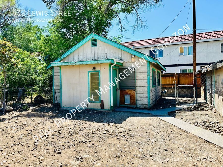 Foto principal - 1 Bedroom 1 Bath Cottage With Back Yard Fo...