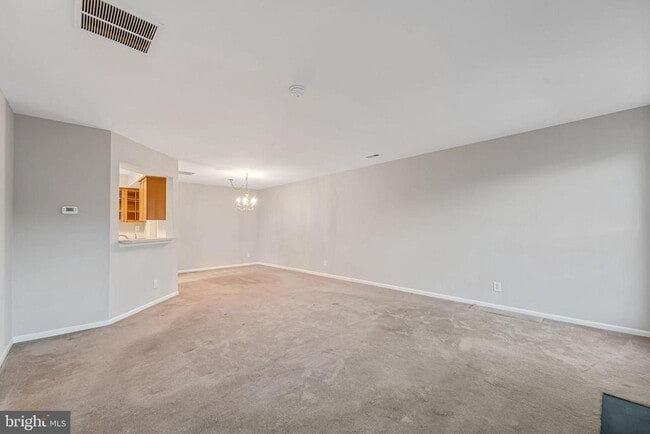 Foto del edificio - 4401 Aberdeen Ln