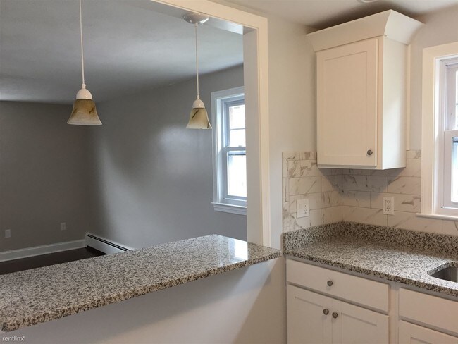 Foto del edificio - 24 Denny St