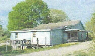 Building Photo - 43442 MO-51