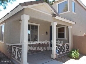 Building Photo - 619 S Buena Vista Ave