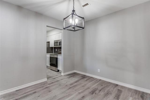 Building Photo - 5142 Amesbury Dr