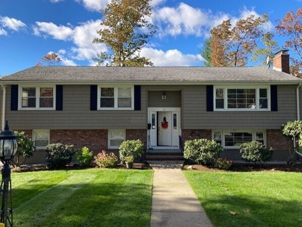 Foto principal - 59 Hobbs Brook Rd