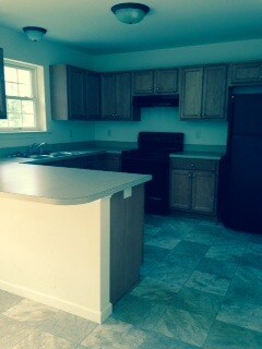 Building Photo - 1770 Lakeside Dr