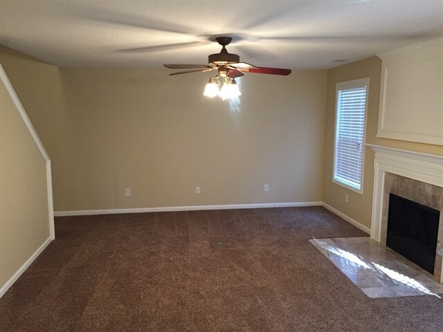 Foto del edificio - 34 Old Farm Rd