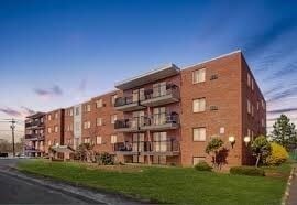 Foto del edificio - 1100 Governors Dr