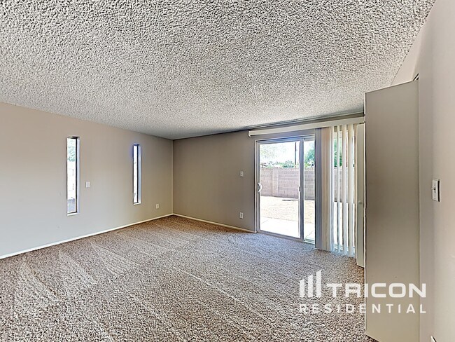 Foto del edificio - 4121 W Griswold Rd