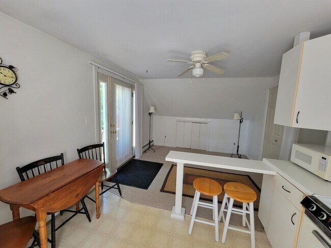 Foto del edificio - 556 Wentworth St