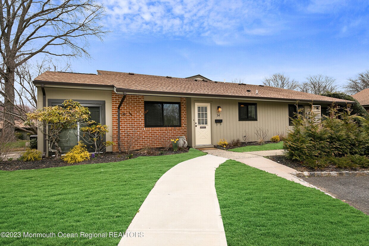 14 Ellsworth Ct, Red Bank, NJ 07701 House Rental in Red Bank, NJ