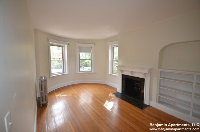 Building Photo - 1788 Beacon St