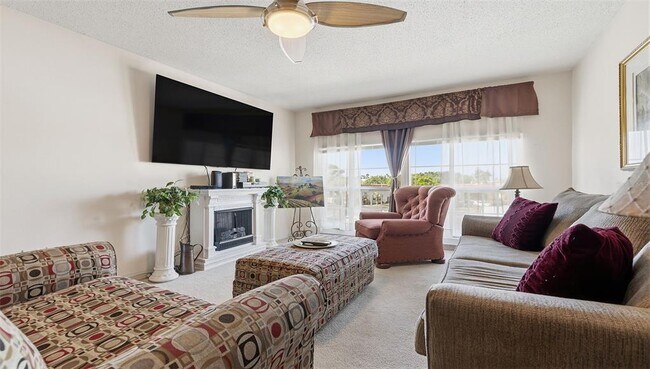 Foto del edificio - 2700 Bayshore Blvd