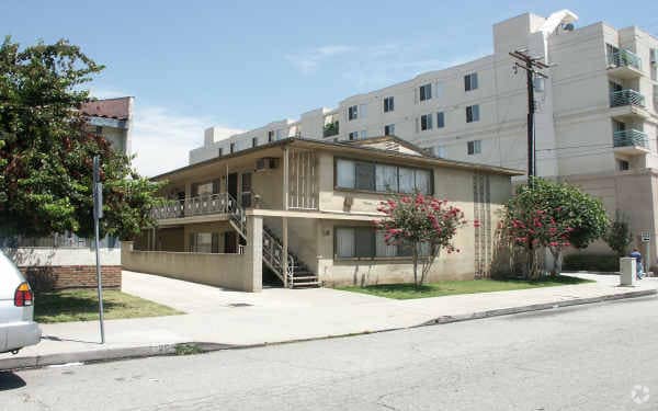 Building Photo - 18 N 4th St