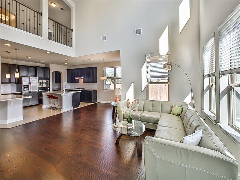 Primary Photo - 15601 Cabrillo Way