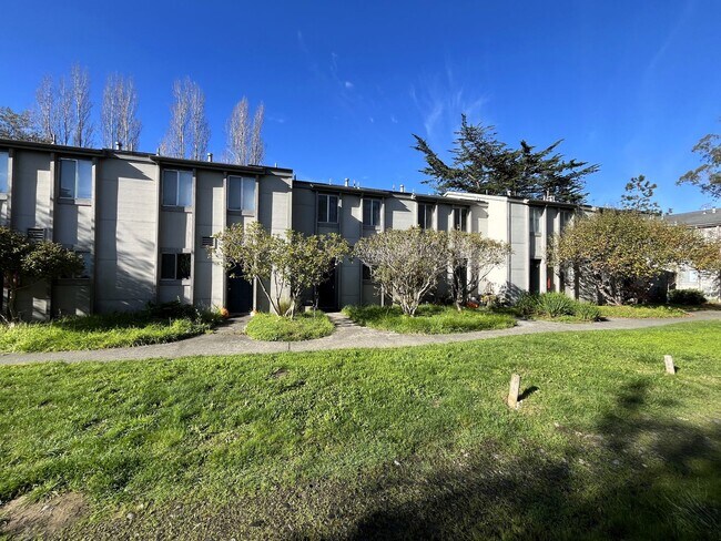 Foto del edificio - 841 Bayside Rd