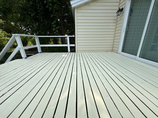 Building Photo - 204 Mariposa St